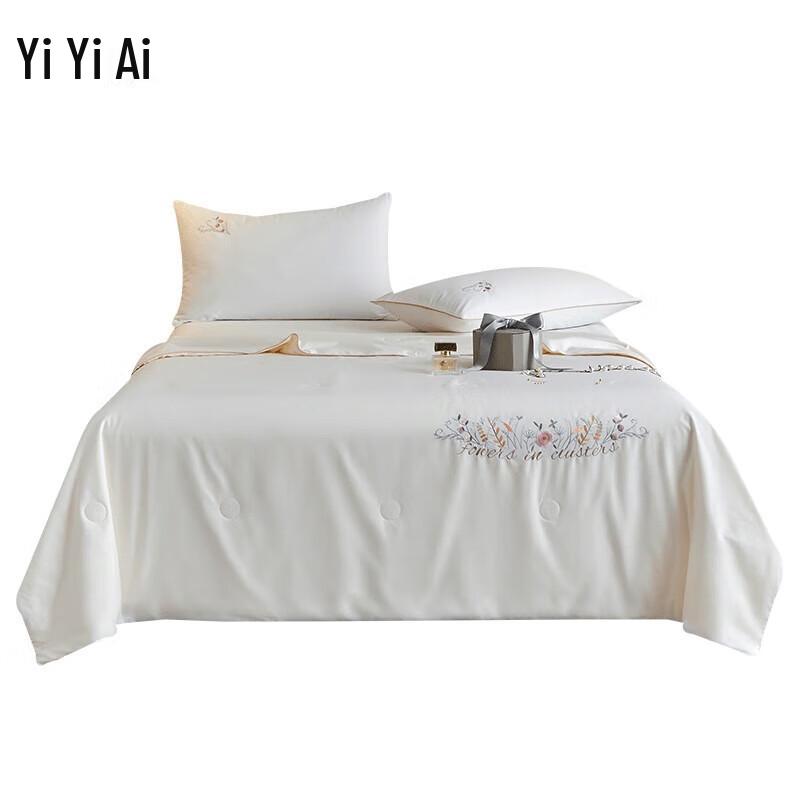 

Yiyiai 100S Cotton Soy Fiber Summer Quilt