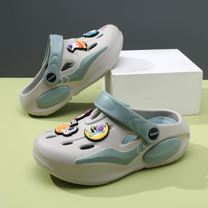 Boys Trendy Lightweight Clog Shoes Summer Eva Sandals Breathable Comfortable Design Nonslip