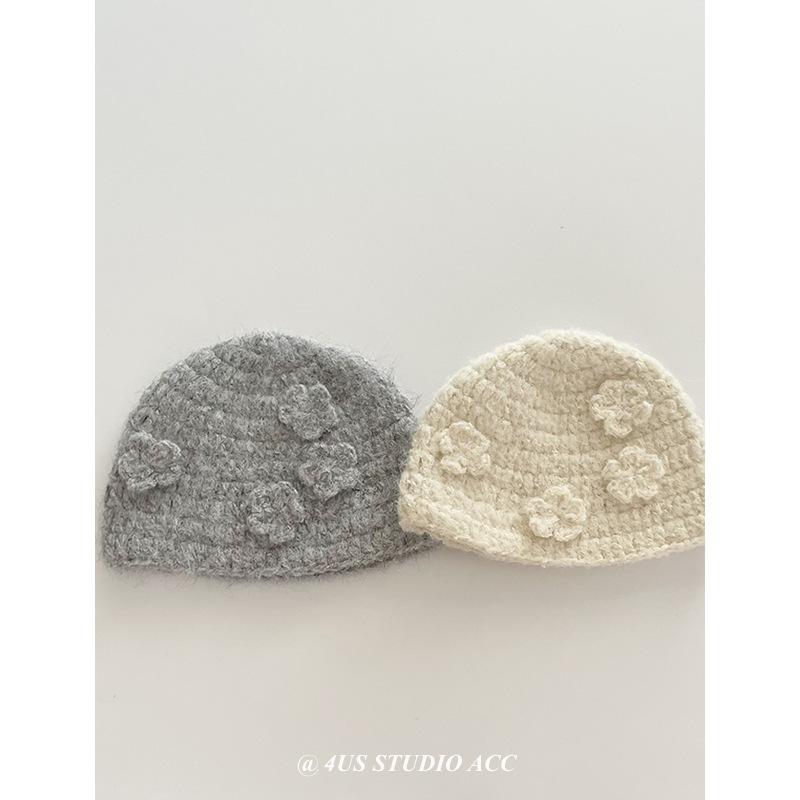 Căciulă Tricotată cu Flori Copii Designer de Nișă Sezon Șapcă de Lână Croșetată Manual Protecție Urechi Căciulă pentru Frig Modă