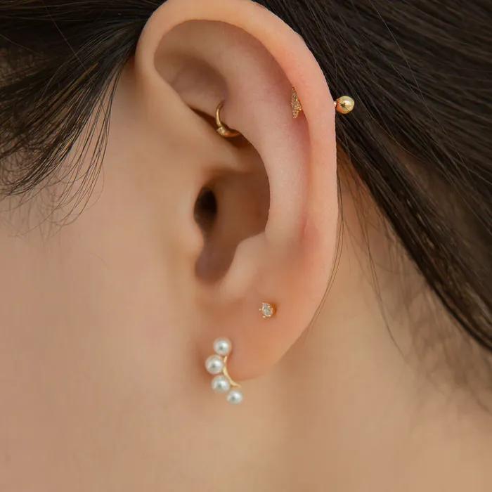 14k Pressed Star Cubic Piercing (14k Gold) (Bar Thickness 1mm) S05