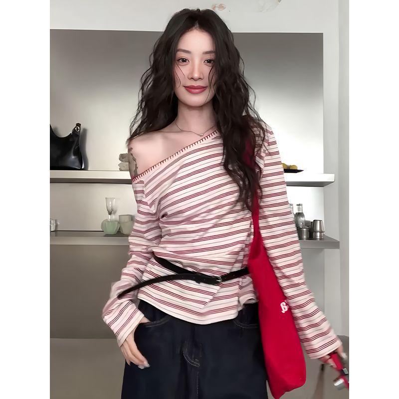 

Korean Retro Striped One-Shoulder Long-Sleeve Women s Top, Autumn Arrival – Loose, Slimming, Casual, Versatile T-shirt Medium