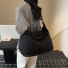 Gesteppte Reisetasche mit Tragegriff und verstellbarem Riemen Leichte Wochenendtasche für Reisen für Herren und Damen