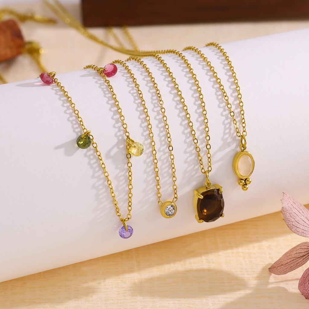 Colorful Zircon Round Pendant Necklace For Women Fade Resistant Versatile Spring Summer Collarbone Chain