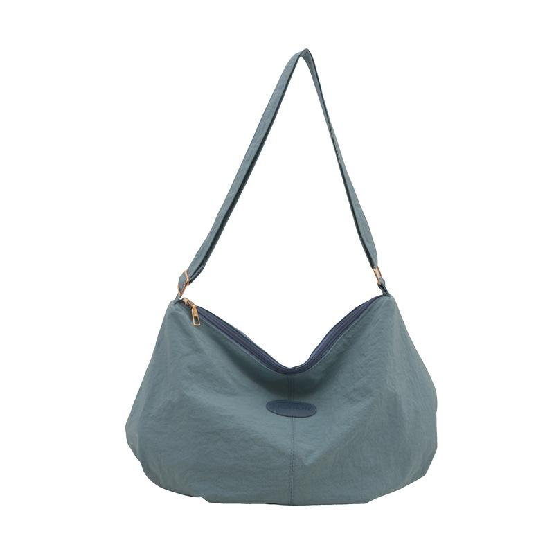 Casual and Fashionable Foreign Style Pendant 2025 Summer New Fabric Texture Foreign Style Simple Tote Shoulder Messenger Bag