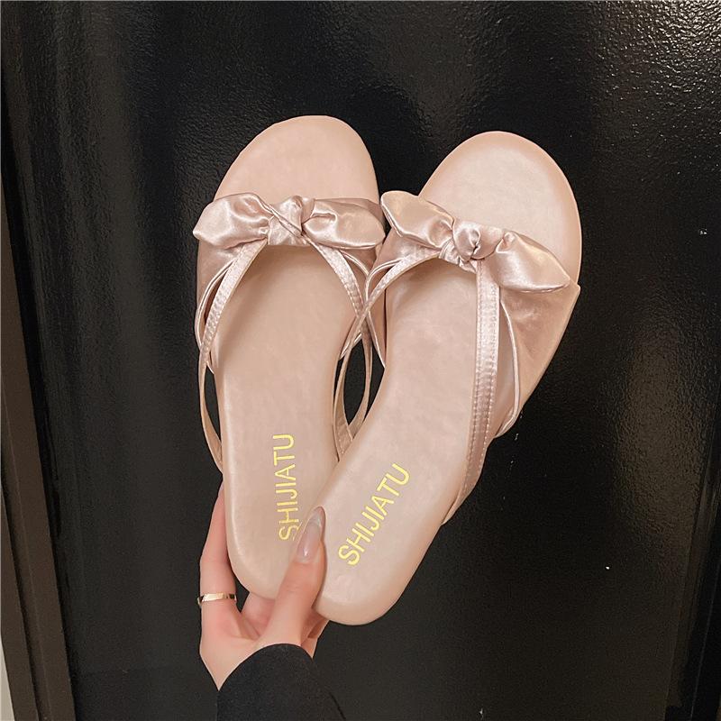 

Gentle bow slippers women s outer wear 2025 new with skirt temperament cool slippers women s large size slippers 43