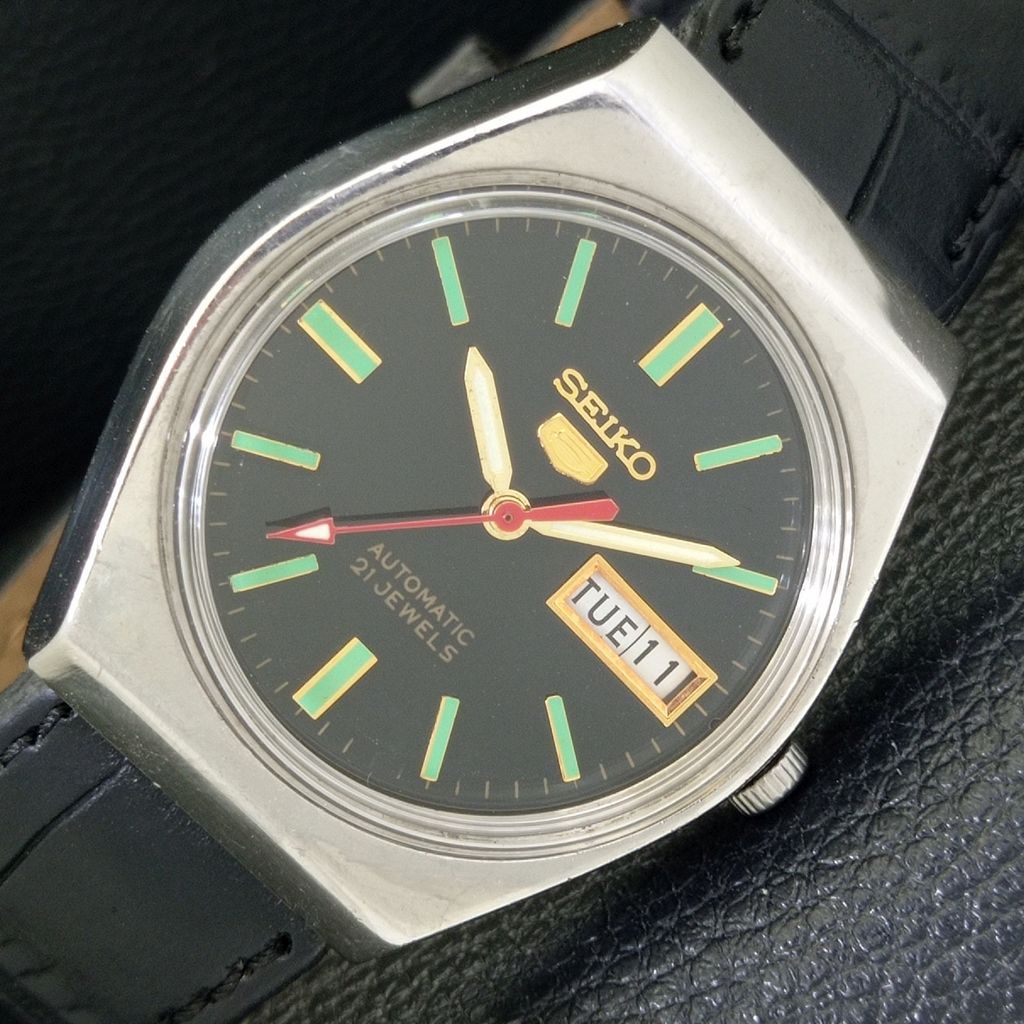 

AUTOMATIC 6319A VINTAGE SEIKO 5 JAPAN MENS BLACK COLOR DIAL WATCH a701911-5 R207-a701911