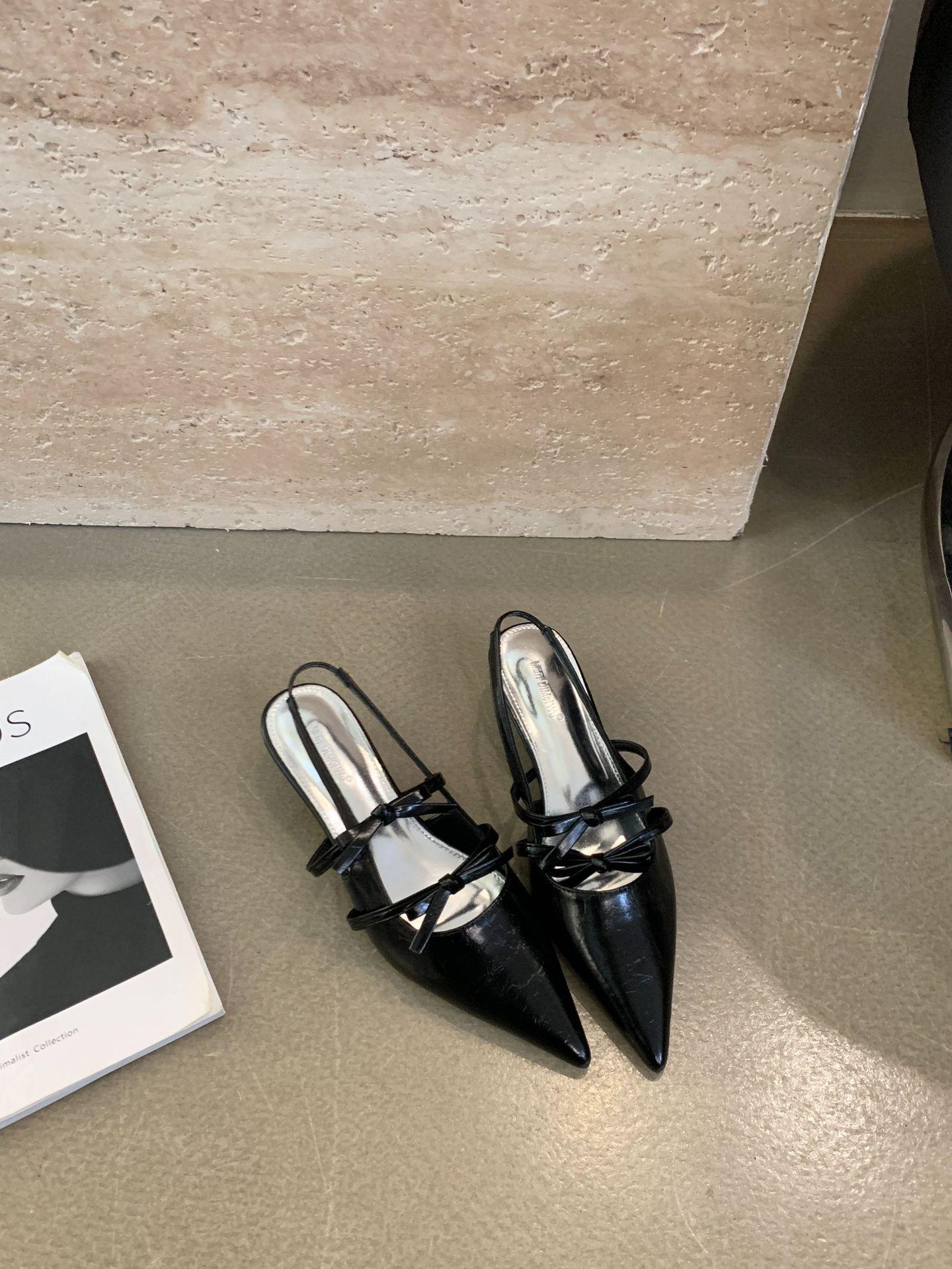 

Остроконечные туфли на низком каблуке, женские французские туфли, верхняя одежда, римские сандалии с тонким каблуком 39 чёрный