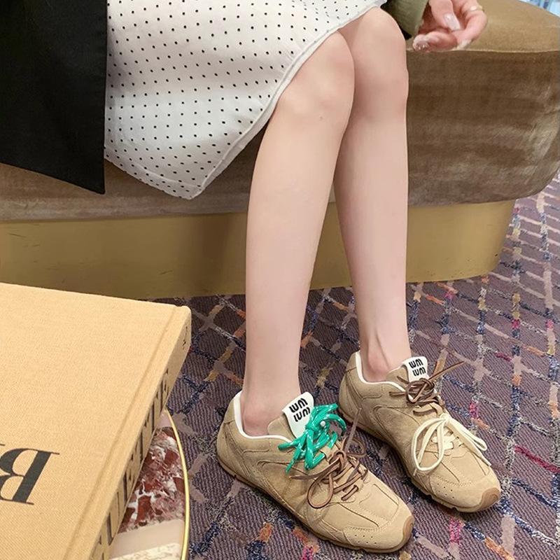 Grape mother with the same 2025 new retro lace-up versatile breathable leisure sports moral training Forrest Gump shoes women