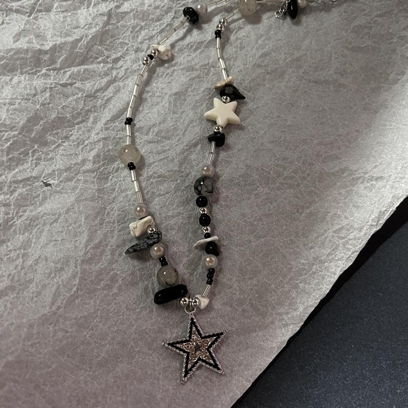 Korean Fashion Cow Star Pendant Necklace Punk Aesthetic Red Necklace For Women Choker Accessories Vintage Charm Jewelry