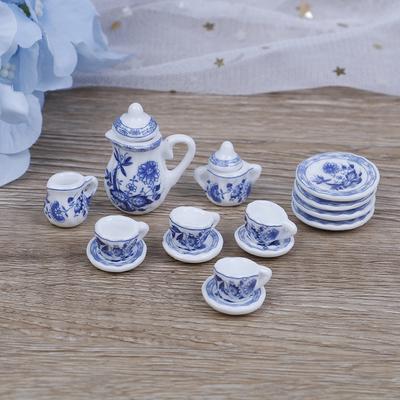 Poppen en knuffels – Poppenhuizen en accessoires