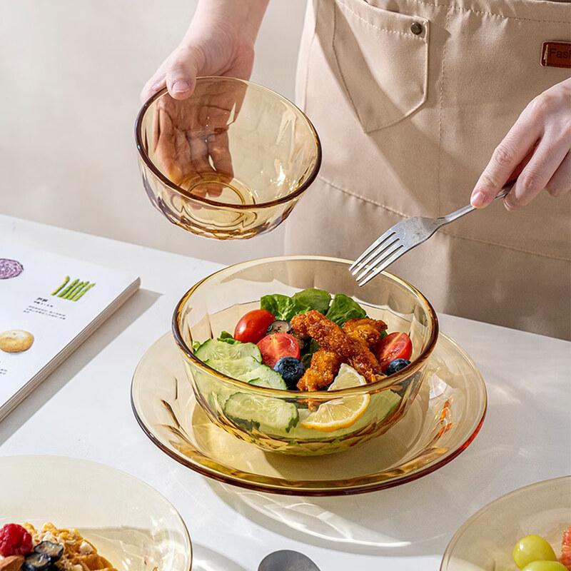 Westinghouse Crystal 8-Piece Amber Dinnerware Set