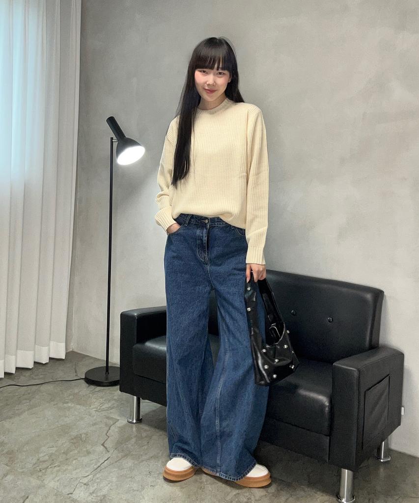 BLOND9 Crew Neck Rib Knit Sweater_Ivory
