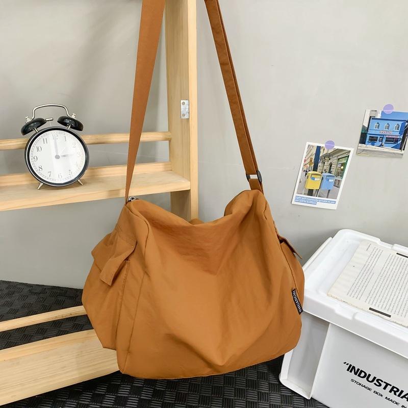 

Женские сумки большой вместимости, новые летние универсальные тканевые сумки через плечо, сумки-тоут для занятий для студенток коричневый