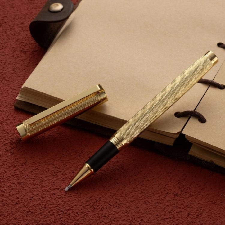 Professional Metal Body Pen With Comfortable Design Reliable For Signing Documents