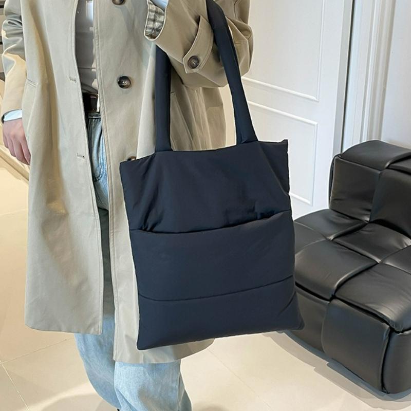 Trendy Cott Filled Shoulder Bag Simple Design Nyl Handle Bag for Daily Use Comfortable and Versatile Texture Storage Bags