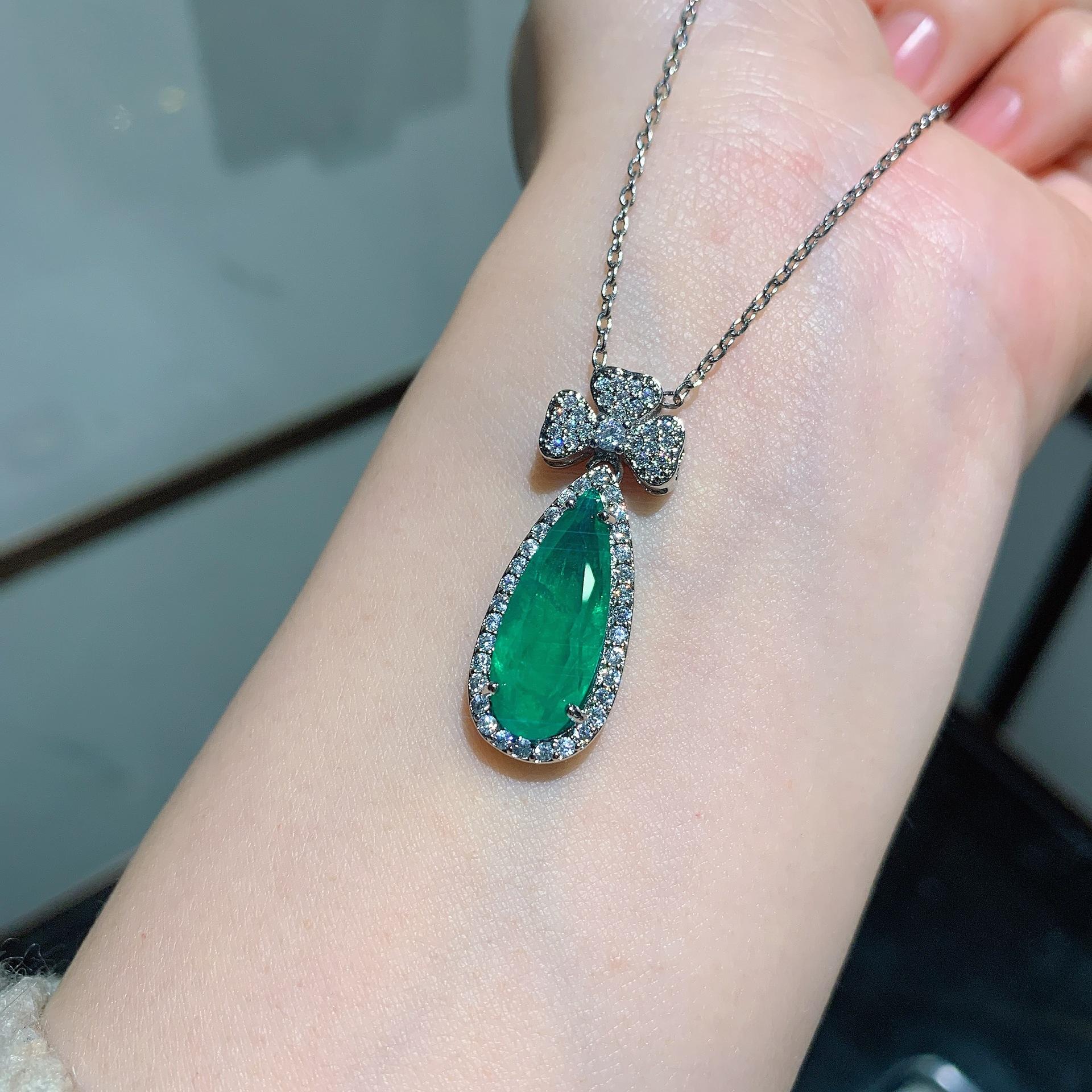 

Новое имитация ожерелья Параиба, подвесное изумрудное ожерелье в форме груши, набор украшений для банкета, 8X20