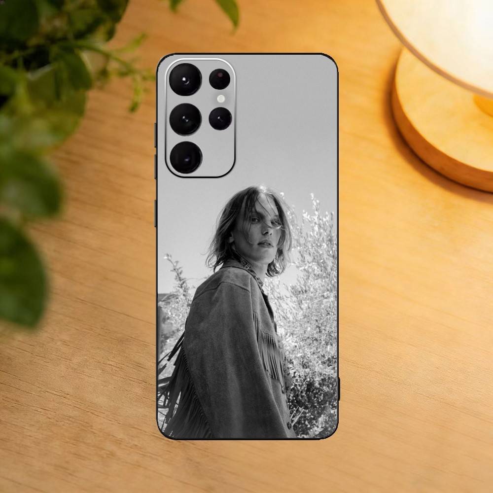 

Look Jamie C-Campbell Bower phone Case For Samsung S25,24,21,22,23,30,Ultra,20,Plus,Fe,Lite,Note Soft Black Cover Samsung S20fe