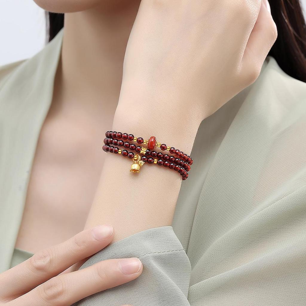 High-End Chinesischer Stil S925 Sterlingsilber Granat Maiglöckchen Blume Perlen Damenarmband