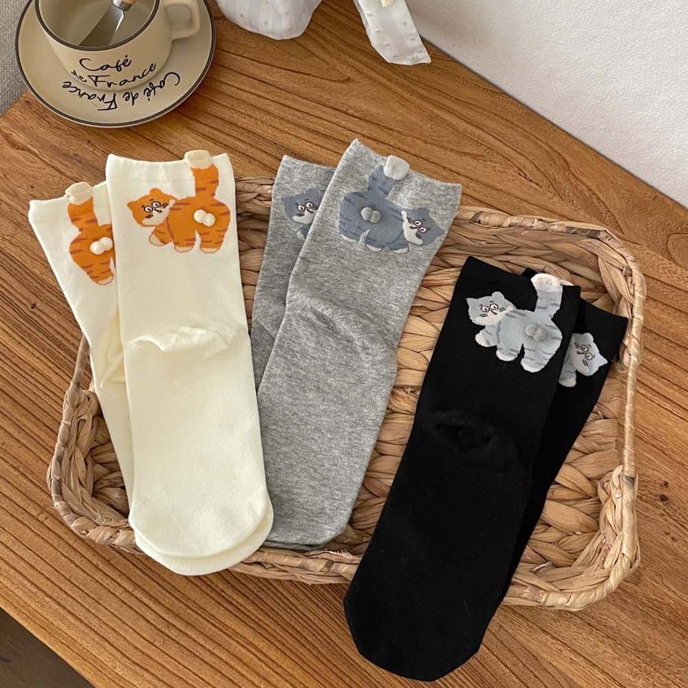 Women's Quirky 3D Cat Design Socks - 3 Pairs for Spring, Autumn, Winter