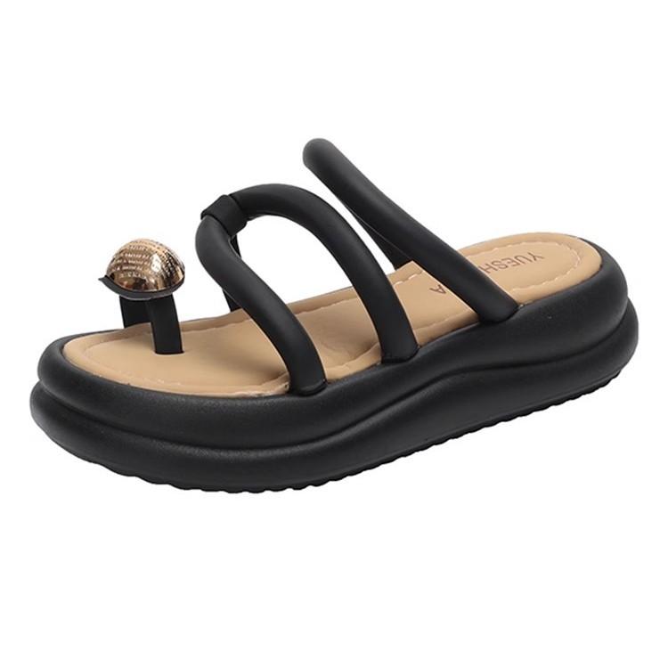 Summer 2025 Fashion Thick-soled Pinch Beach Shoes Outer Wear with Skirt Sandals Stepping On Shit Cover Toe Slippers Women's Models