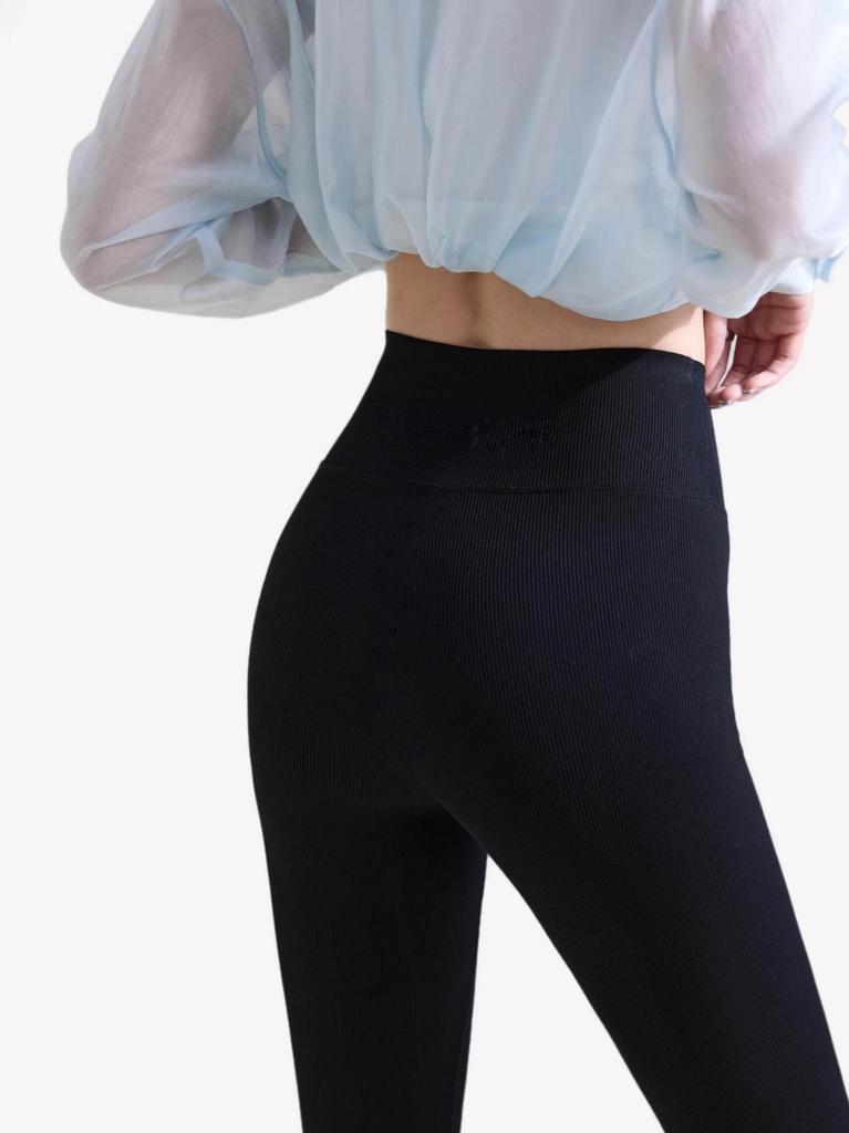 Women's Solid Color Ribbed Modal Cotton Yoga Leggings - Breathable, High Elastic, 9-Point Length for Spring and Autumn.