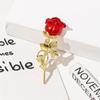 New Trend Red Rose Brooches for Women Gold Metal Pins Bohemian Flower Brooch for Wedding Party Cloting Accessories