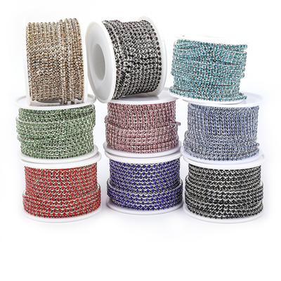 Naaien en breien – Strass-steentjes
