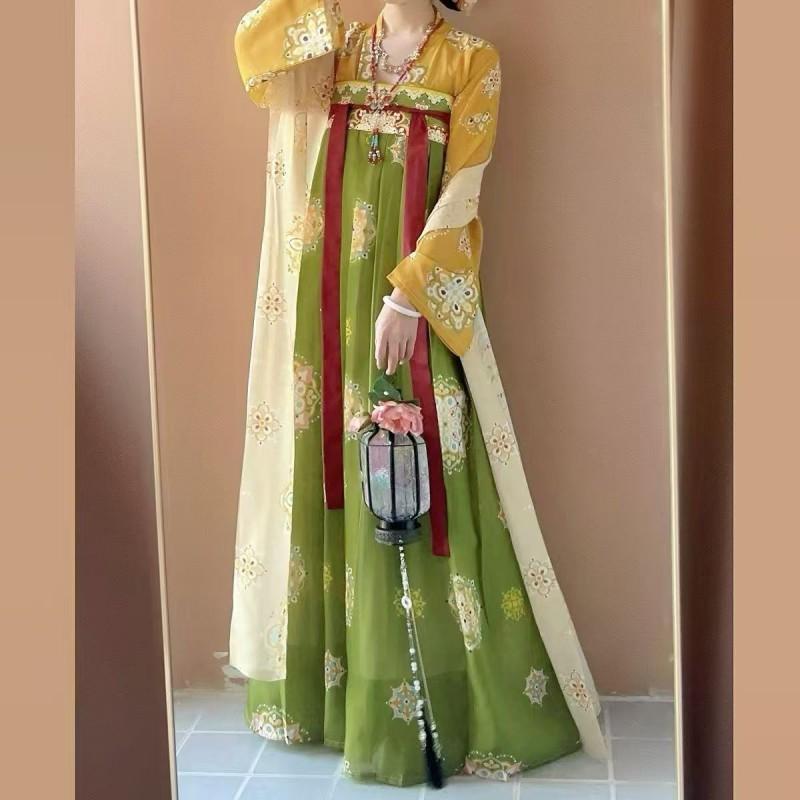 Traditional Chinese Tang Dynasty Style Hanfu Set Womens Wear Embroidered Printed Wrap Skirt Top With Scarf