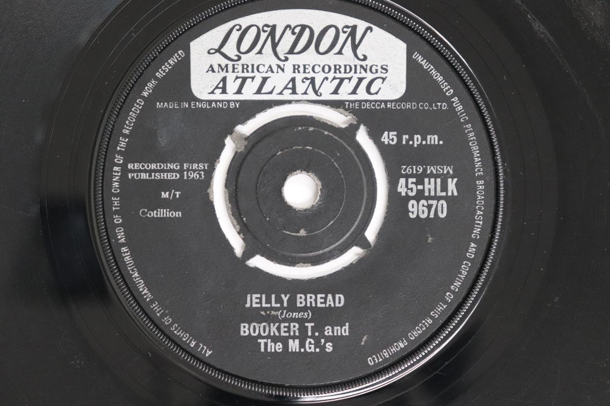 

7-дюймовая пластинка BOOKER T & THE MG S - Jelly Bread / Aw Mercy 45HLK9670 London Records 1963 UK Соул/Фанк Б/У
