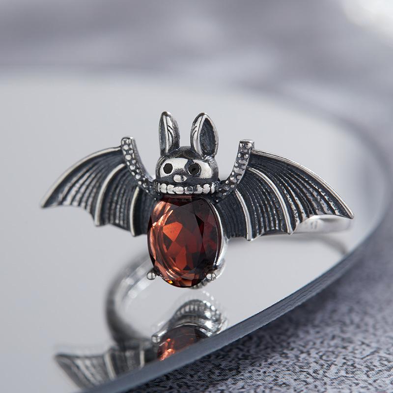 

Bat Personality Exaggerated Design S925 Sterling Silver Inlaid With Natural Garnet Thai Silver Ring For Women