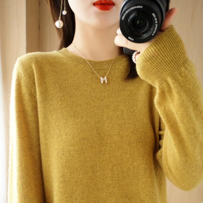 Dámský podzimní pletený svetr - Kulatý výstřih, Dlouhý rukáv, Jednobarevný, Všestranný volný střih