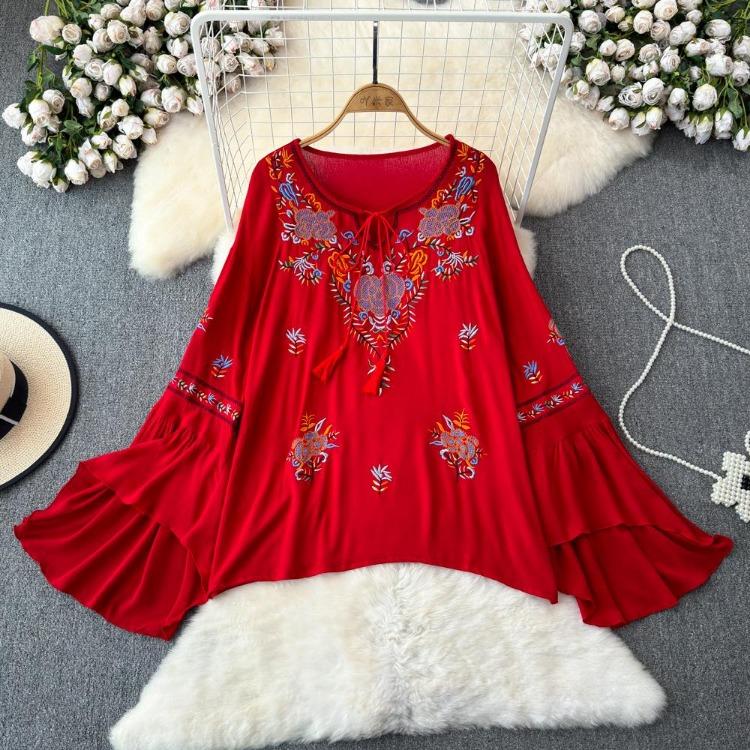 Summer Beach Vacation Embroidery Blouse Bohemian Ethnic Style Flare Sleeve Lace Up O Neck Top One Size красный