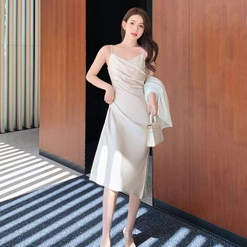 French Simple Temperament and Fashionable Design Niche Long Suspender Dress with Women's Swinging Neck High-end Sexy Skirt