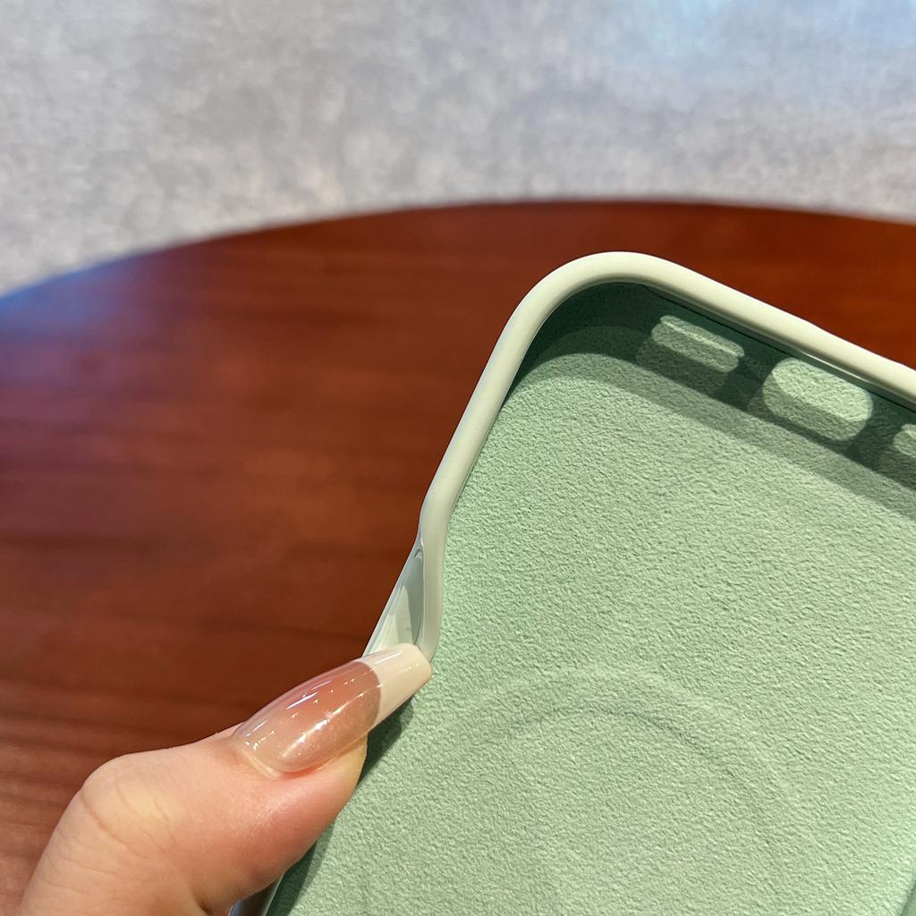 For iPhone 16 Pro Max Case Compatible with MagSafe Liquid Silicone+PC Anti-Scratch Phone Cover