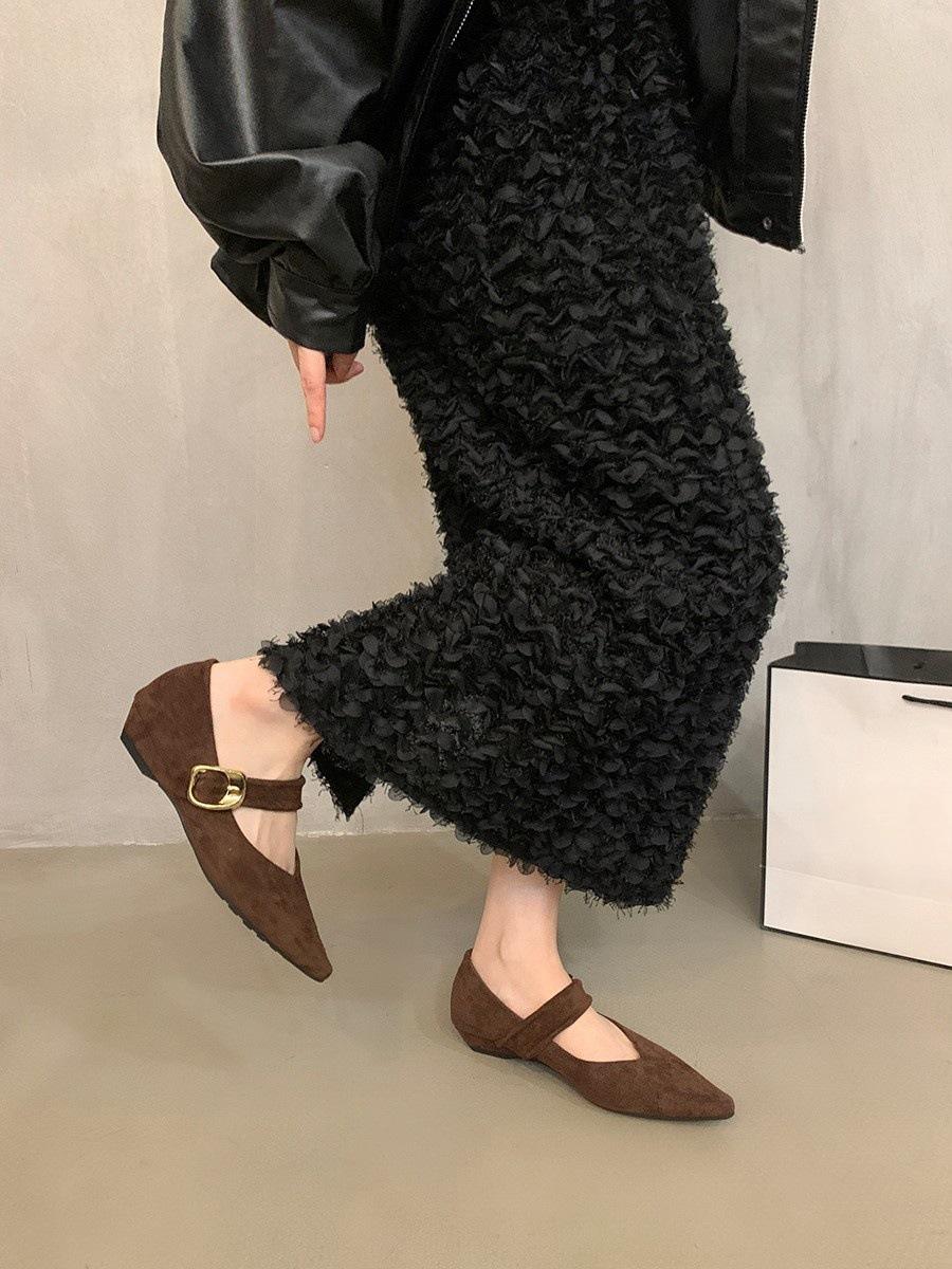 

Туфли-лодочки на танкетке в стиле ретро с острым носком, с мелким вырезом, одинарные, женские, весенне-осенние, для создания темпераментного образа с юбкой, для работы, туфли Мэри Джейн 39 кофейный