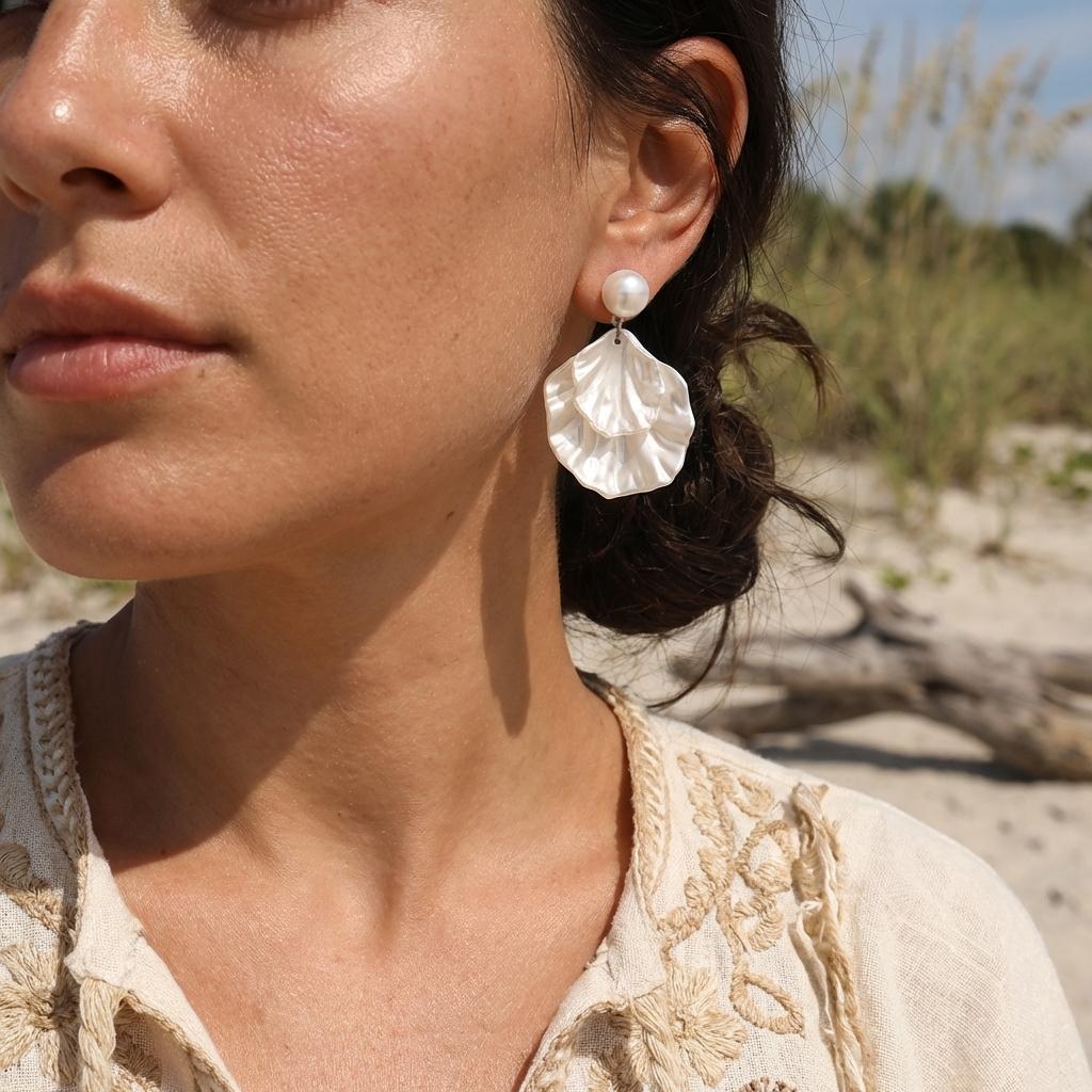 New Fashion Double Layer Imitation Pearl Shell Dangle Earrings for Women White Sweet Flower Acrylic Earring Beach Party Jewelry