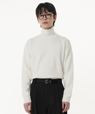 Oversized Turtleneck Knit [Cream]