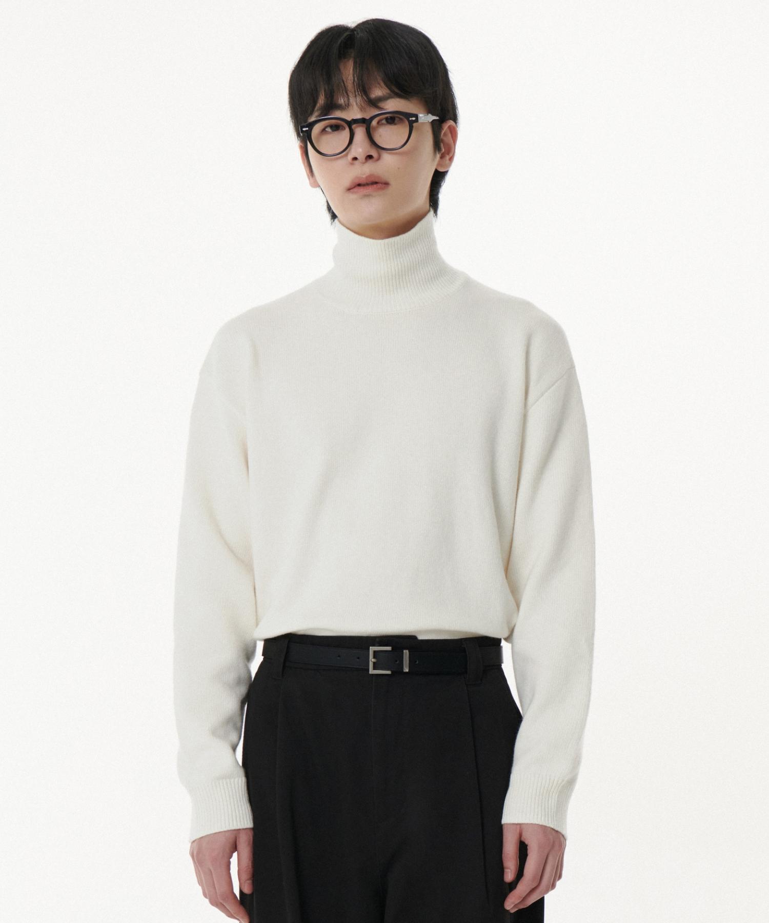 Musinsa Standard Oversized Turtleneck Knit [Cream] Cream/S
