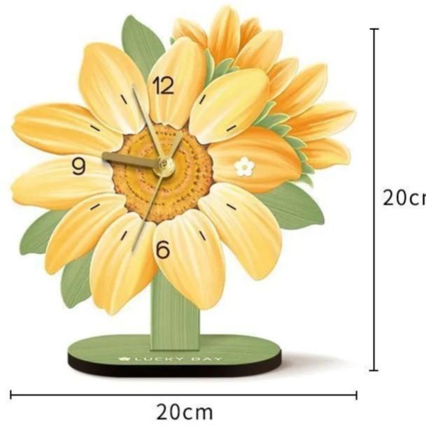 Sunflower Clock Ornament, New High-end Style for Living Room, Sideboard, Table Painting, Bedroom Table Clock