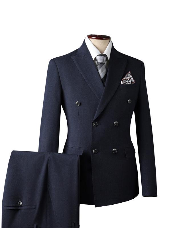 Herren Slim-Fit Dreiteiler: Trendige Business- und Hochzeitsmode.