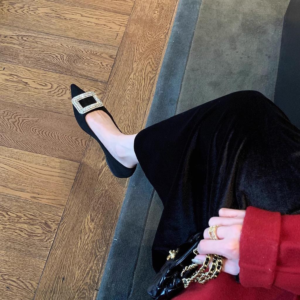 Sheepskin Version~ Exquisite Sparkling Diamond Buckle Temperament Small Pointed Head Shallow Mouth Flat Sole Single Shoes Women's Spring and Autumn