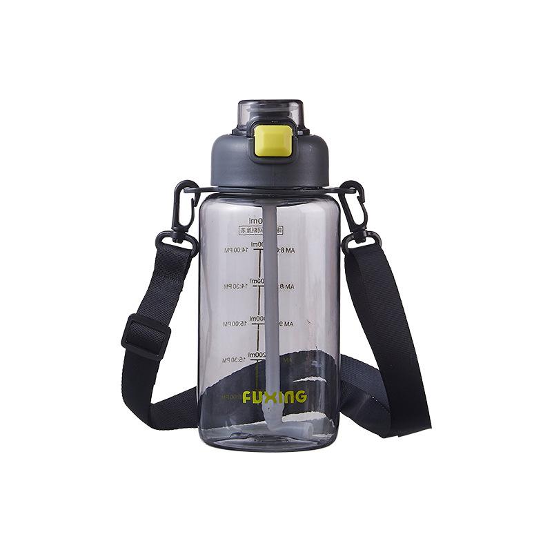 

Милый стакан для воды портативная портативная бутылка для воды спорт на открытом воздухе герметичный пластиковый стаканчик простой студенческий космический стакан удобный стакан 700ml чёрный