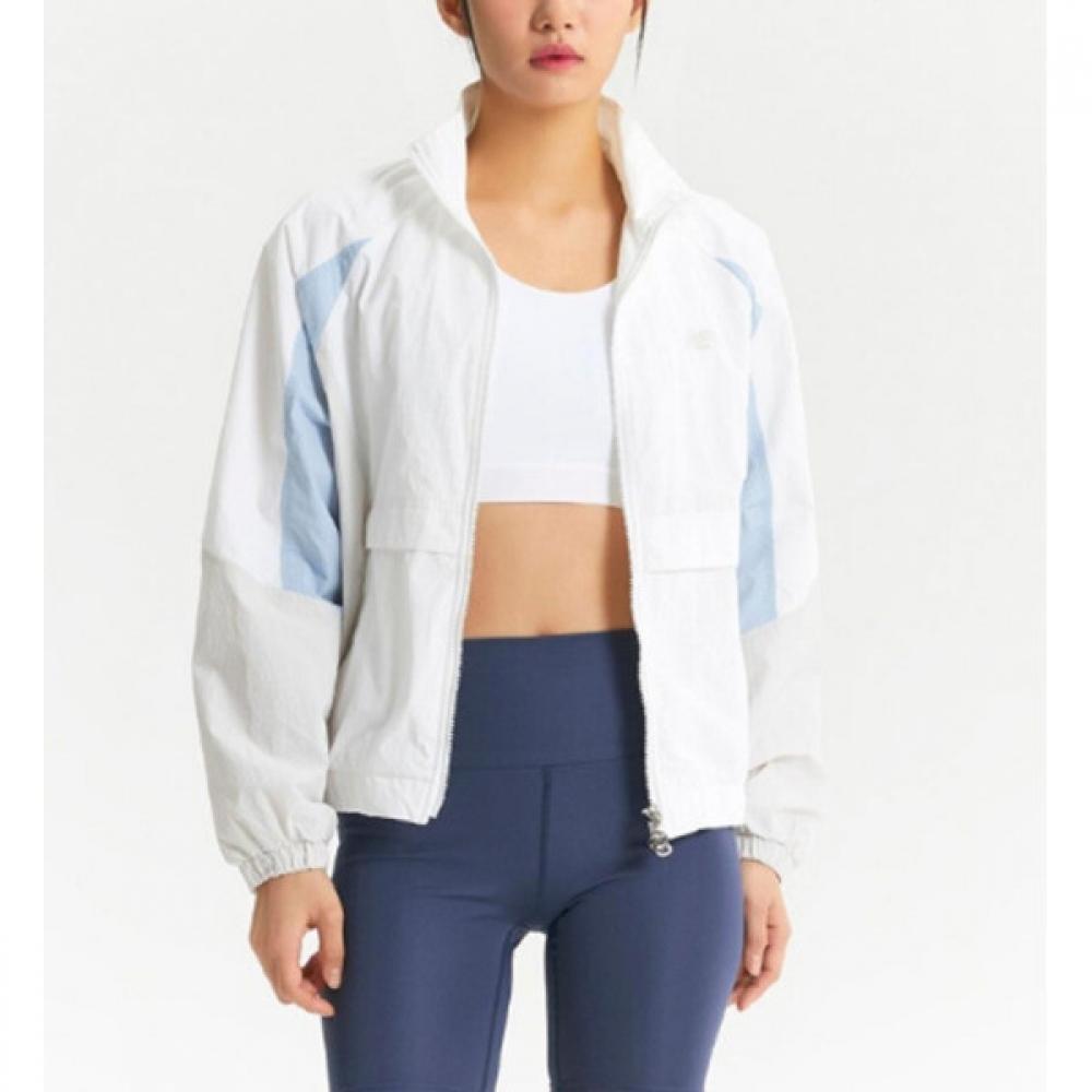 

NeW Balance W Flying Warm Up Jacket Top Aa nbnme2W322 10 19 1.NBNME2W322 10/M