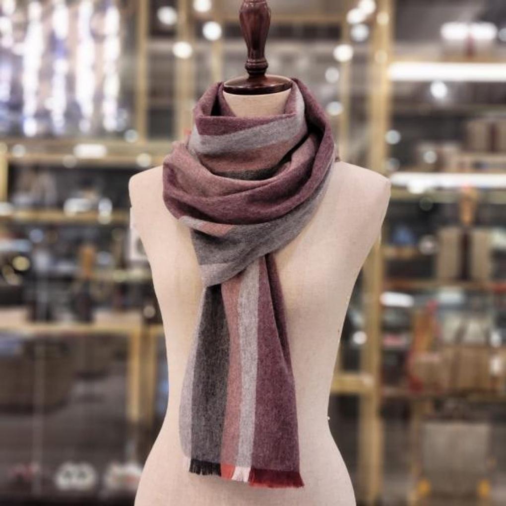 100% Cashmere Lexi E20F1WM004