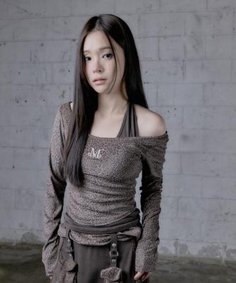 Lise Leopard Print Halter Neck Layered Long Sleeve Tee