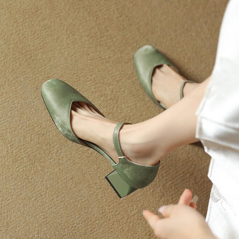 Summer Women's High-heeled Sandals Casual Hollow Sandals Women's Rubber Soft-soled Large-size Shoes New Women's Shoes Solid Color Square Head