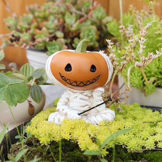 Fishing Pumpkin Man Figurine Resin Pumpkin Head Bandage Man Sculpture Angler Pumpkin
