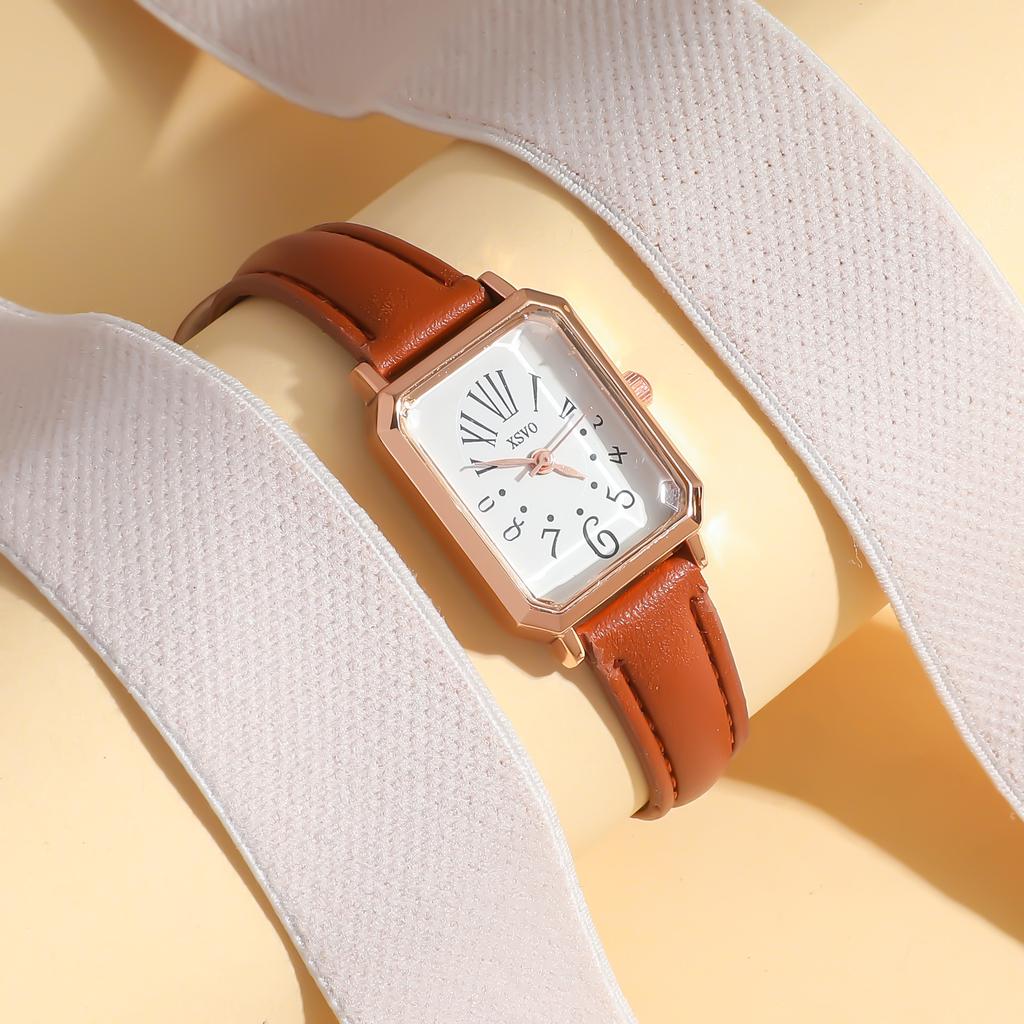 Casual Retro Roman Dial Quartz Watches Ladies Rectangle Leather Strap Wristwatch Clock Fashionable for Women Reloj De Mujer