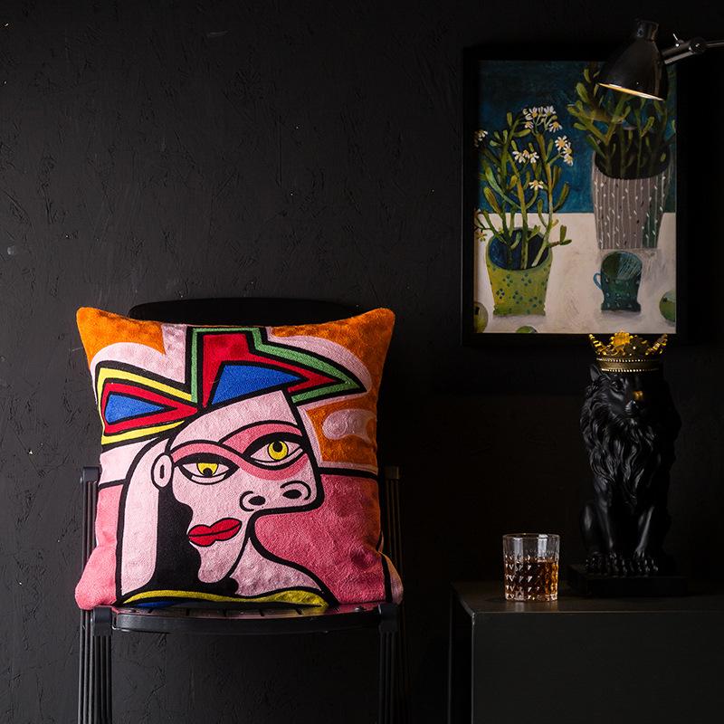 Christmas Picasso European and American Style Abstract Cushion Cover Living Room Sofa Embroidered Cushion Bedside Pillow Cover