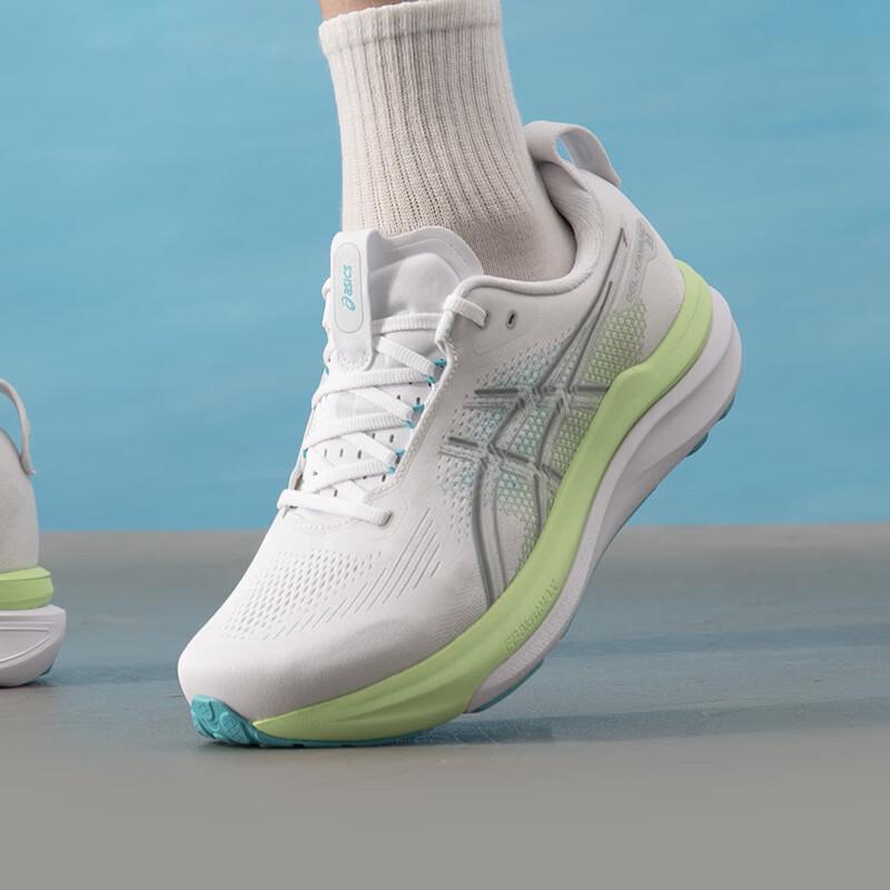 ASICS Men s GEL-KAYANO 33 Running Shoes 8